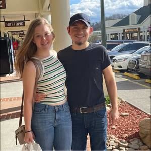 Meet your Posher, Katelynn